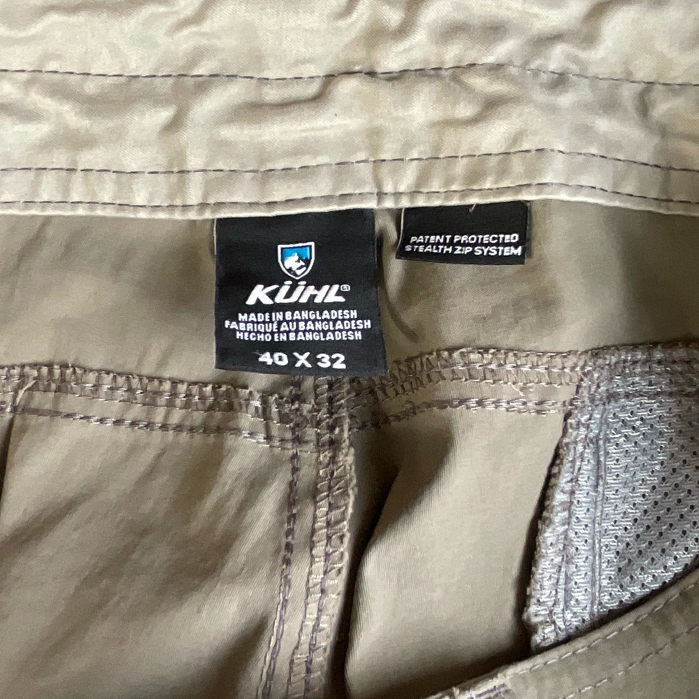 Kuhl Pants Renegade Convertible stealth Zip off Mens 40x32 Duralux like new - Picture 10 of 10